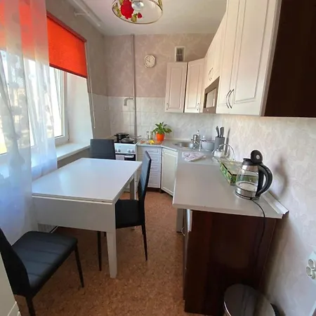 Cozy Flat Near *
